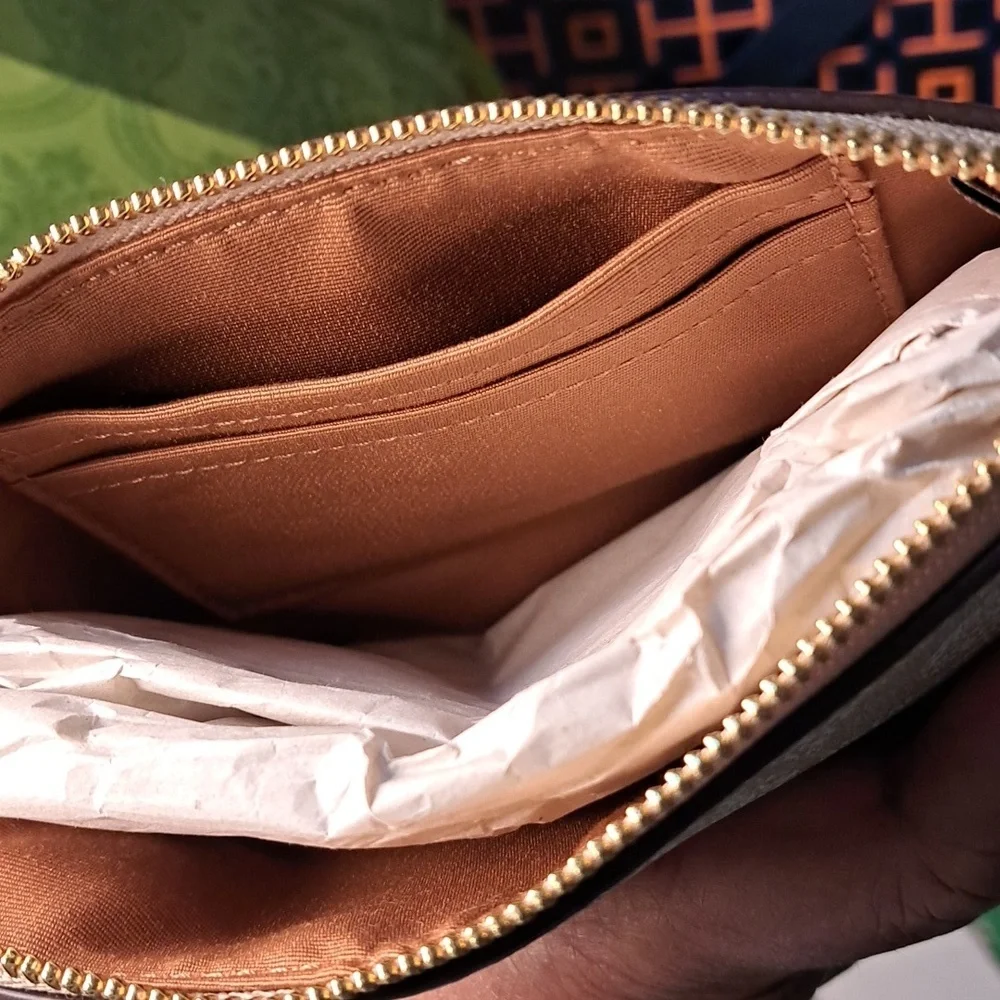 Coach Wristlet NWTs - Picture 5 of 5